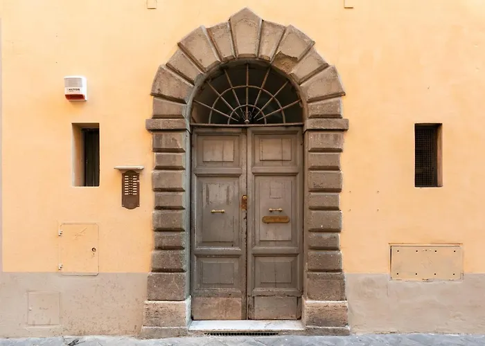 Living RHome - Condotti Apartment